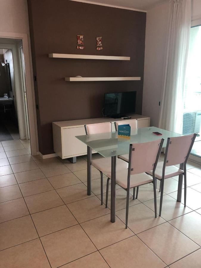Brezza Da Mare Daire Rimini Dış mekan fotoğraf