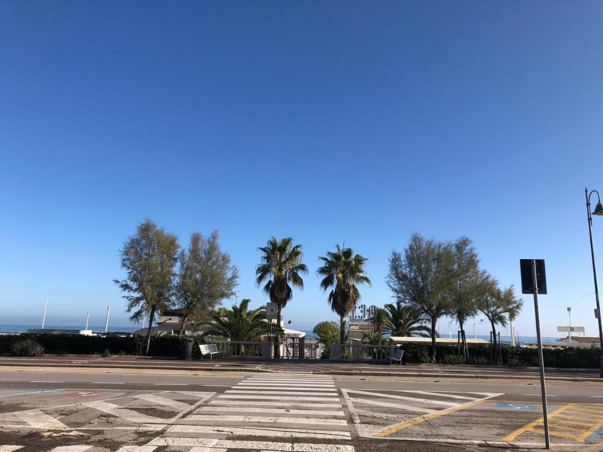 Brezza Da Mare Daire Rimini Dış mekan fotoğraf